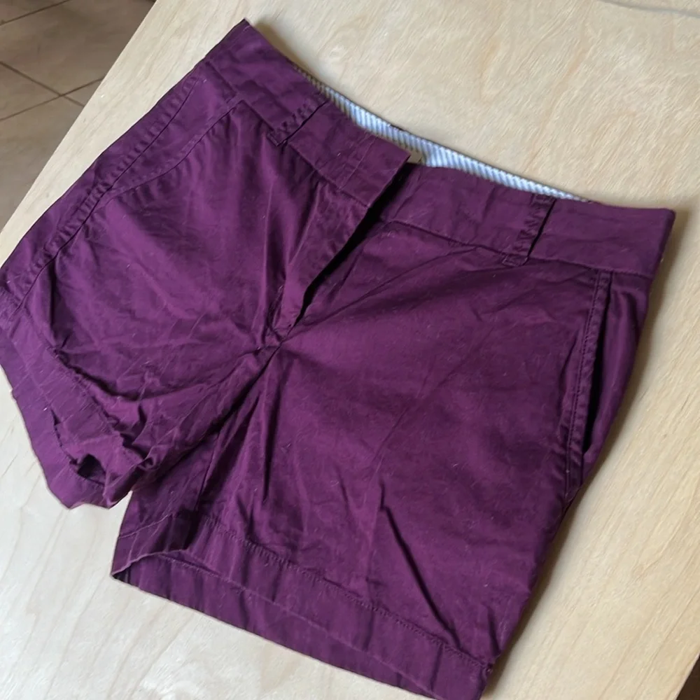 J. Crew Burgundy Chino broken-in shorts Size 4